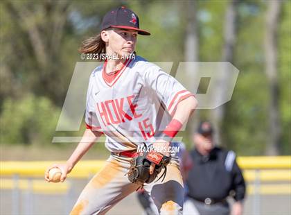 Thumbnail 3 in Fairmont vs. Hoke County (Robeson County Slugfest) photogallery.