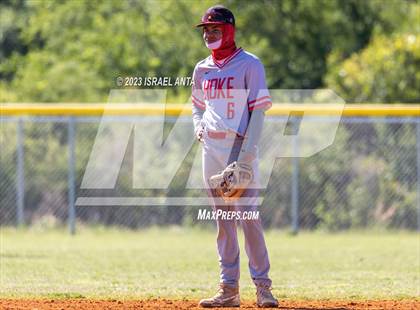 Thumbnail 1 in Fairmont vs. Hoke County (Robeson County Slugfest) photogallery.