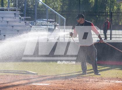 Thumbnail 1 in Fairmont vs. Hoke County (Robeson County Slugfest) photogallery.