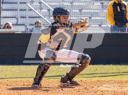 Thumbnail 2 in Fairmont vs. Hoke County (Robeson County Slugfest) photogallery.