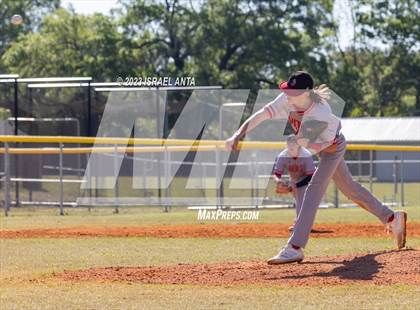 Thumbnail 3 in Fairmont vs. Hoke County (Robeson County Slugfest) photogallery.