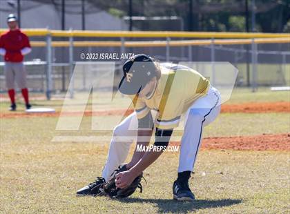 Thumbnail 2 in Fairmont vs. Hoke County (Robeson County Slugfest) photogallery.