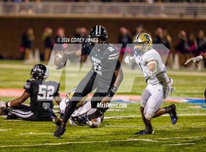 Thumbnail 3 in Thomas County Central vs Houston County  photogallery.