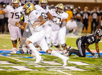 Thumbnail 3 in Thomas County Central vs Houston County  photogallery.