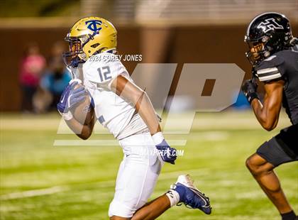 Thumbnail 1 in Thomas County Central vs Houston County  photogallery.