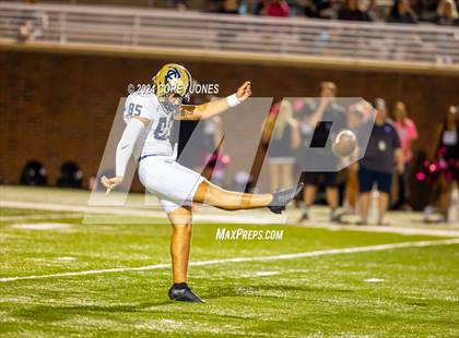 Thumbnail 1 in Thomas County Central vs Houston County  photogallery.