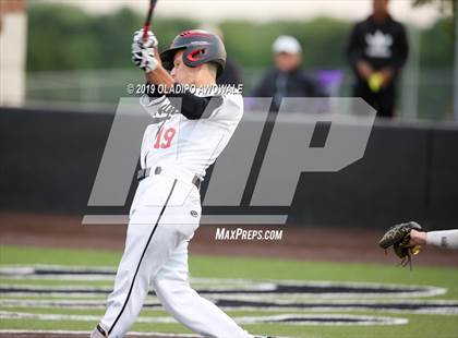 Thumbnail 3 in Boyd @ Rockwall-Heath (UIL 6A Area Playoff) photogallery.