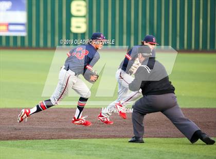 Thumbnail 3 in Boyd @ Rockwall-Heath (UIL 6A Area Playoff) photogallery.