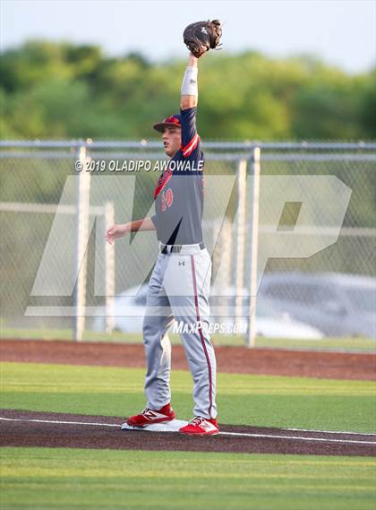 Thumbnail 1 in Boyd @ Rockwall-Heath (UIL 6A Area Playoff) photogallery.