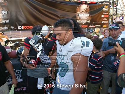 Thumbnail 3 in Clayton Valley Charter vs. Helix (2016 Honor Bowl) photogallery.