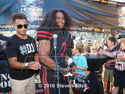 Thumbnail 1 in Clayton Valley Charter vs. Helix (2016 Honor Bowl) photogallery.