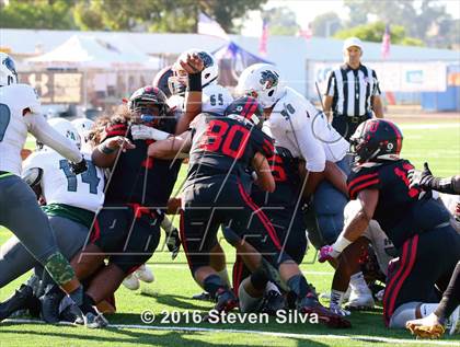 Thumbnail 2 in Clayton Valley Charter vs. Helix (2016 Honor Bowl) photogallery.