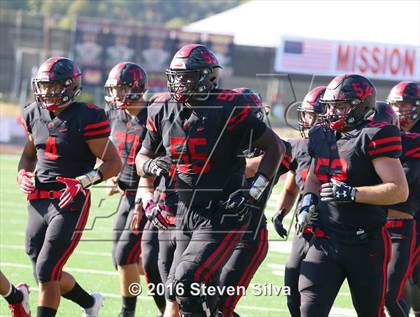 Thumbnail 2 in Clayton Valley Charter vs. Helix (2016 Honor Bowl) photogallery.