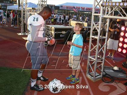 Thumbnail 3 in Clayton Valley Charter vs. Helix (2016 Honor Bowl) photogallery.