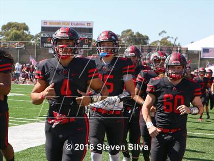 Thumbnail 2 in Clayton Valley Charter vs. Helix (2016 Honor Bowl) photogallery.