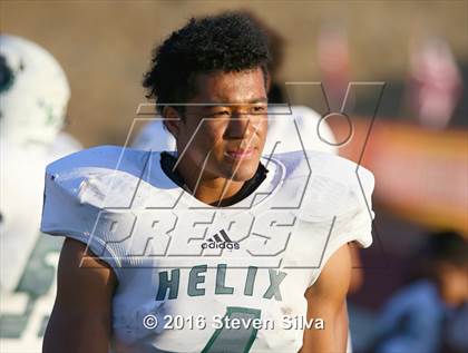 Thumbnail 3 in Clayton Valley Charter vs. Helix (2016 Honor Bowl) photogallery.