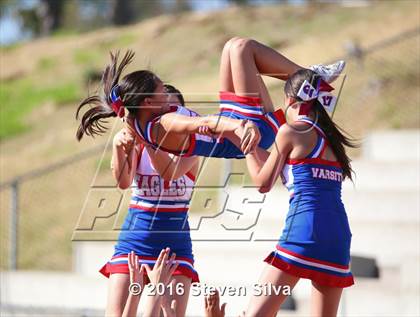 Thumbnail 2 in Clayton Valley Charter vs. Helix (2016 Honor Bowl) photogallery.