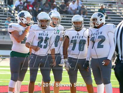 Thumbnail 2 in Clayton Valley Charter vs. Helix (2016 Honor Bowl) photogallery.