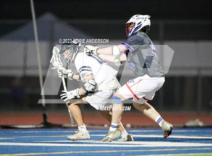 Thumbnail 1 in Folsom @ Vista del Lago photogallery.