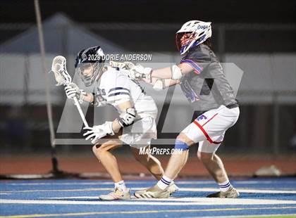 Thumbnail 2 in Folsom @ Vista del Lago photogallery.