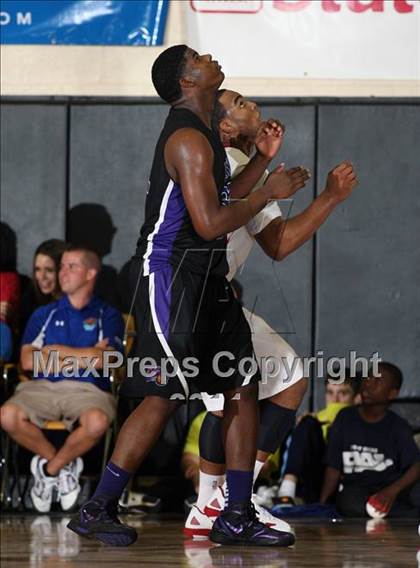 Thumbnail 2 in Miller Grove vs Riverside Academy  (City of Palms Classic) photogallery.