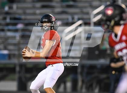 Thumbnail 2 in Lorena vs. Franklin photogallery.