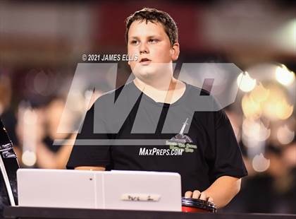 Thumbnail 3 in Lorena vs. Franklin photogallery.