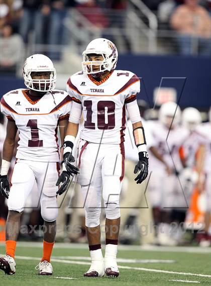 Thumbnail 3 in Munday vs. Tenaha (UIL 1A Division 2 Final) photogallery.
