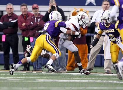 Thumbnail 2 in Munday vs. Tenaha (UIL 1A Division 2 Final) photogallery.
