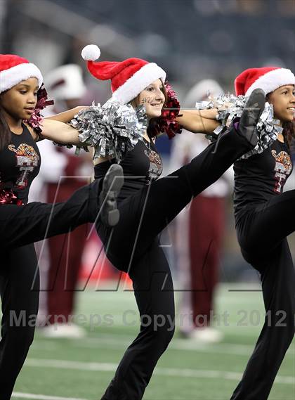 Thumbnail 2 in Munday vs. Tenaha (UIL 1A Division 2 Final) photogallery.