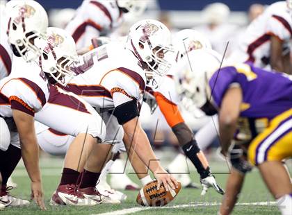 Thumbnail 1 in Munday vs. Tenaha (UIL 1A Division 2 Final) photogallery.