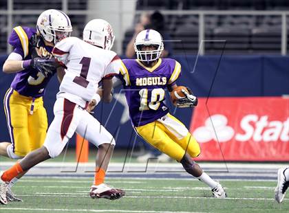 Thumbnail 1 in Munday vs. Tenaha (UIL 1A Division 2 Final) photogallery.