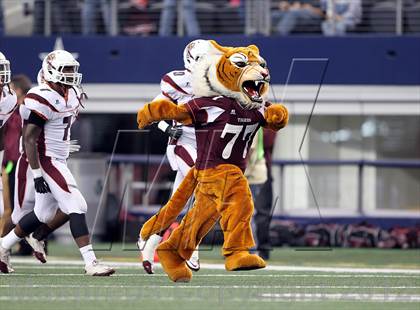 Thumbnail 1 in Munday vs. Tenaha (UIL 1A Division 2 Final) photogallery.