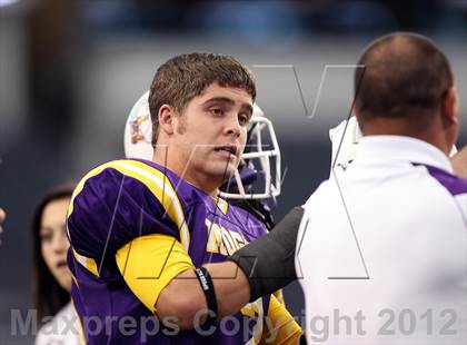 Thumbnail 2 in Munday vs. Tenaha (UIL 1A Division 2 Final) photogallery.