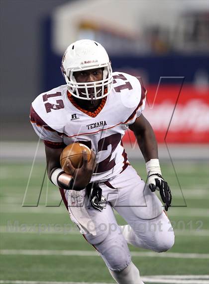 Thumbnail 3 in Munday vs. Tenaha (UIL 1A Division 2 Final) photogallery.