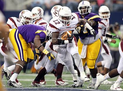 Thumbnail 2 in Munday vs. Tenaha (UIL 1A Division 2 Final) photogallery.