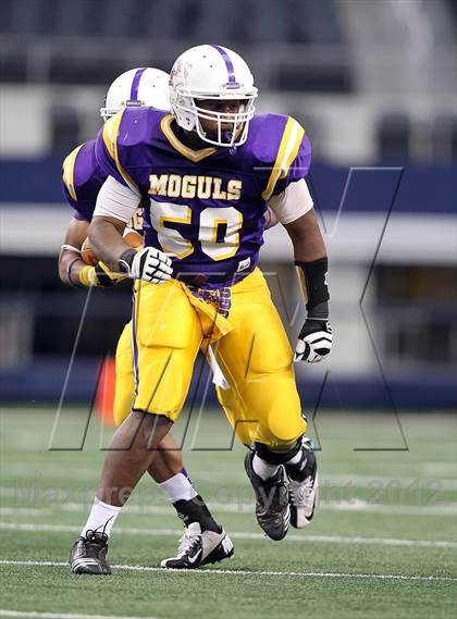Thumbnail 2 in Munday vs. Tenaha (UIL 1A Division 2 Final) photogallery.