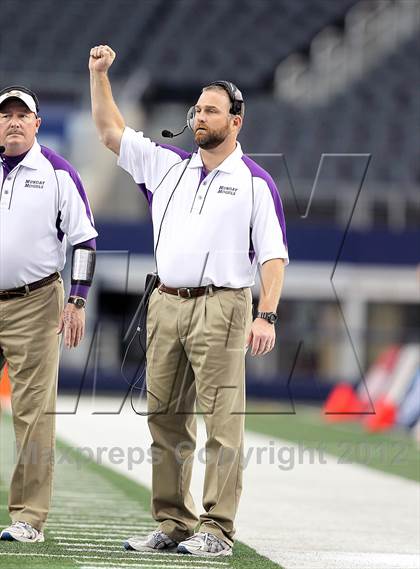 Thumbnail 3 in Munday vs. Tenaha (UIL 1A Division 2 Final) photogallery.