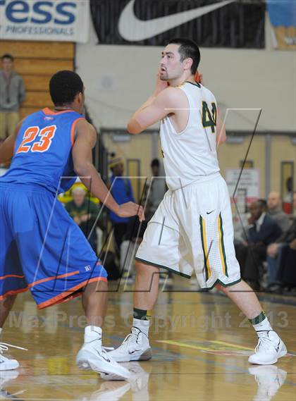 Thumbnail 3 in Bishop Gorman vs. West Linn (Les Schwab Invitational) photogallery.