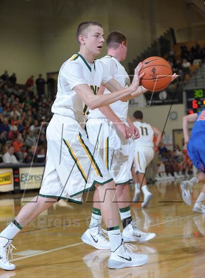 Thumbnail 2 in Bishop Gorman vs. West Linn (Les Schwab Invitational) photogallery.