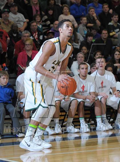 Thumbnail 3 in Bishop Gorman vs. West Linn (Les Schwab Invitational) photogallery.