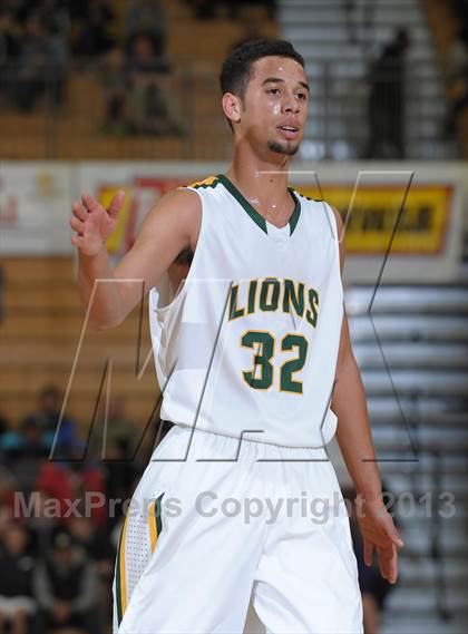 Thumbnail 1 in Bishop Gorman vs. West Linn (Les Schwab Invitational) photogallery.