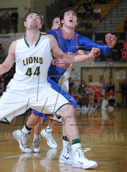 Thumbnail 2 in Bishop Gorman vs. West Linn (Les Schwab Invitational) photogallery.