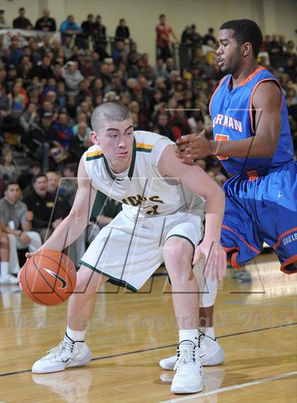 Thumbnail 2 in Bishop Gorman vs. West Linn (Les Schwab Invitational) photogallery.