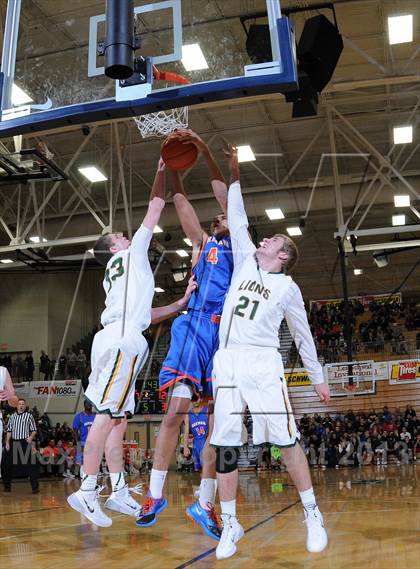 Thumbnail 2 in Bishop Gorman vs. West Linn (Les Schwab Invitational) photogallery.
