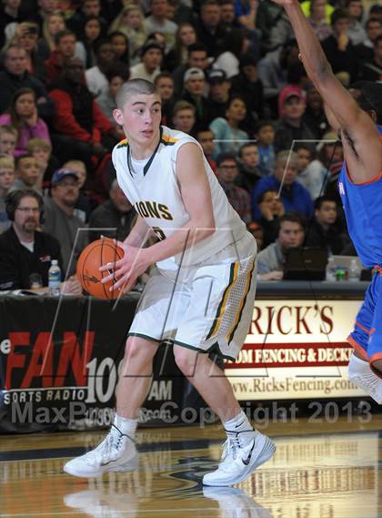Thumbnail 3 in Bishop Gorman vs. West Linn (Les Schwab Invitational) photogallery.