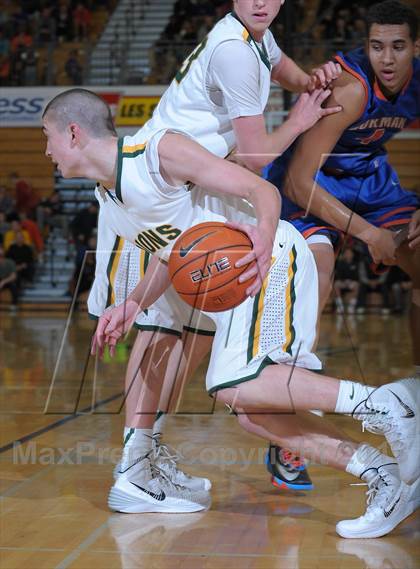 Thumbnail 3 in Bishop Gorman vs. West Linn (Les Schwab Invitational) photogallery.