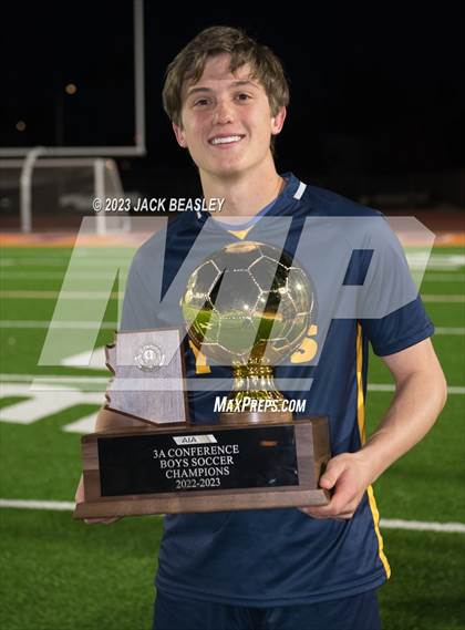 Thumbnail 1 in Phoenix Country Day vs. Northwest Christian (AIA 3A Final Awards) photogallery.