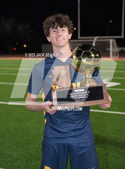 Thumbnail 2 in Phoenix Country Day vs. Northwest Christian (AIA 3A Final Awards) photogallery.