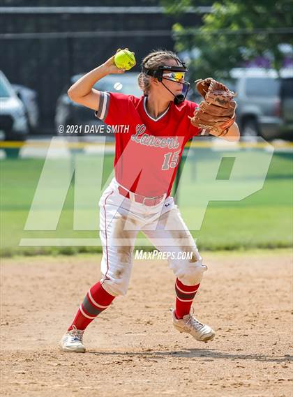 Thumbnail 3 in West Liberty vs North Scott (Rick Doran Classic) photogallery.